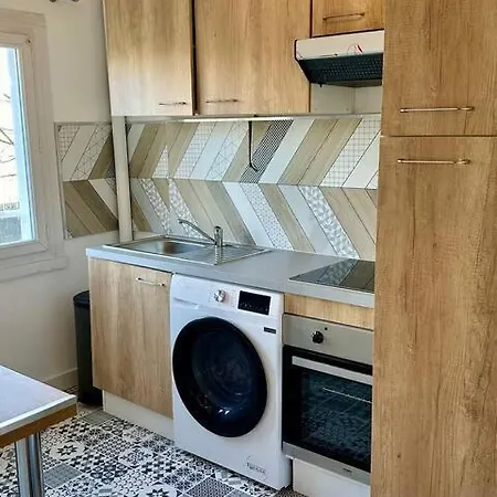 Le Bord De La Loire - Avec Salle De Bains Commune