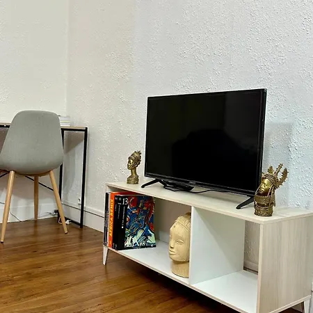 Apartman Le Bord De La Loire - Avec Salle De Bains Commune