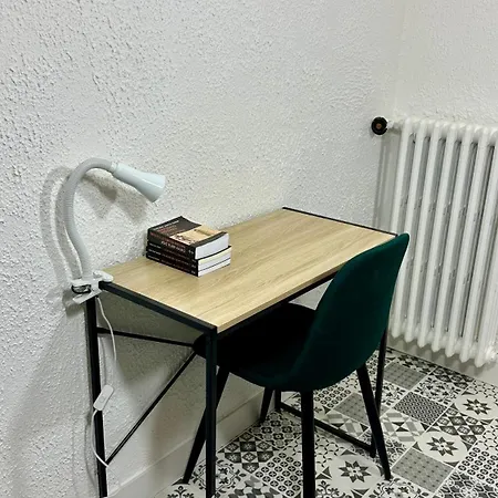 Le Bord De La Loire - Avec Salle De Bains Commune شقة نانت