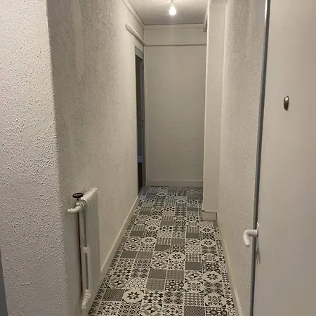 Le Bord De La Loire - Avec Salle De Bains Commune Appartamento Nantes