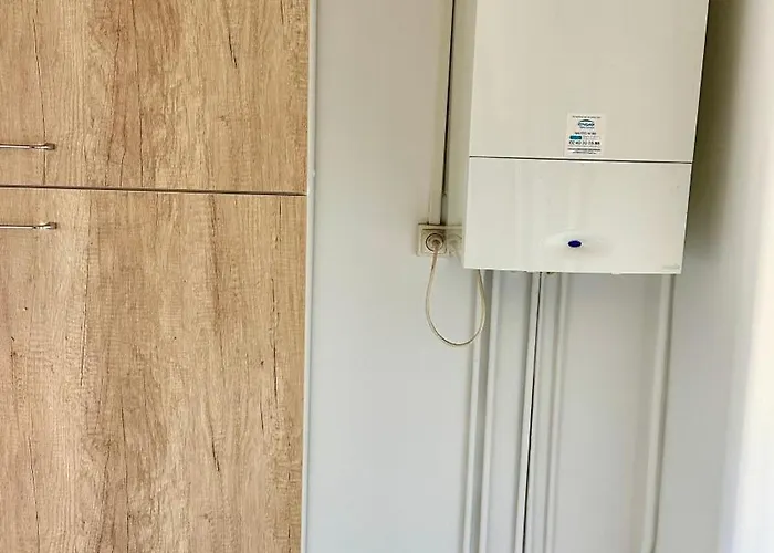 Le Bord De La Loire - Avec Salle De Bains Commune Lägenhet